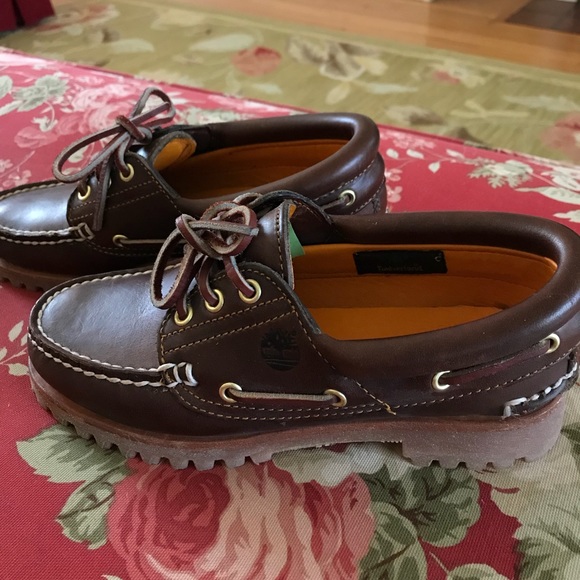 timberland boat shoes size 6